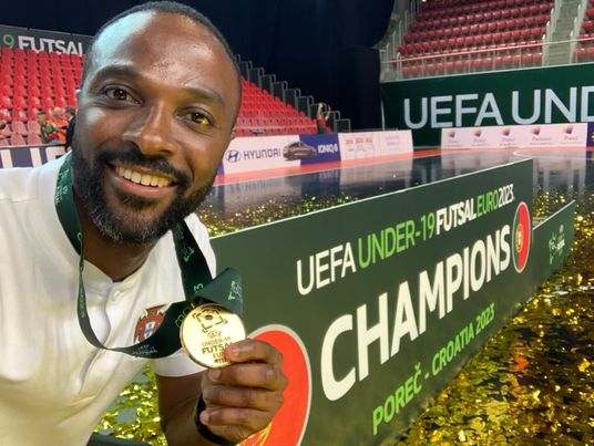 Alumni sagra-se campeão da Europa de Futsal — FEFD